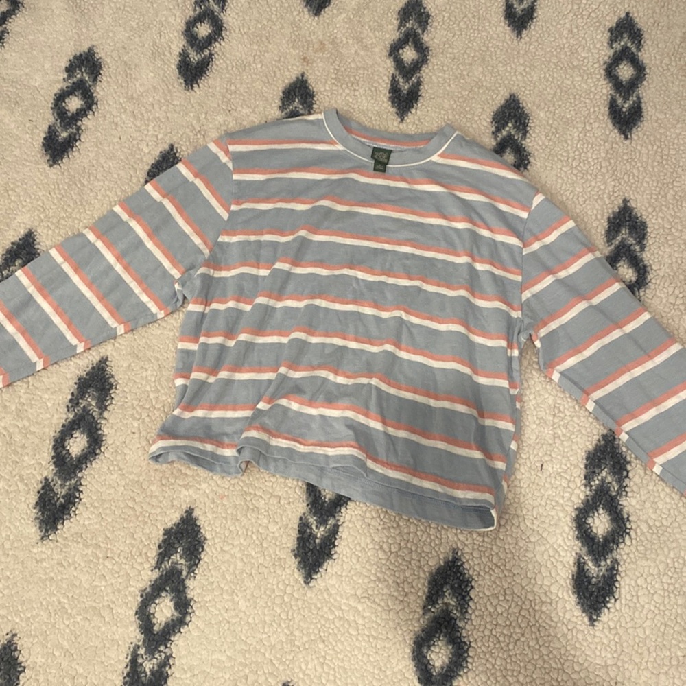 stripped long sleeve shirt